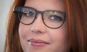 Google Glass a la moda y para cortos de vista